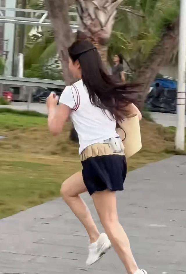 岁刘涛打篮, 投篮动作看