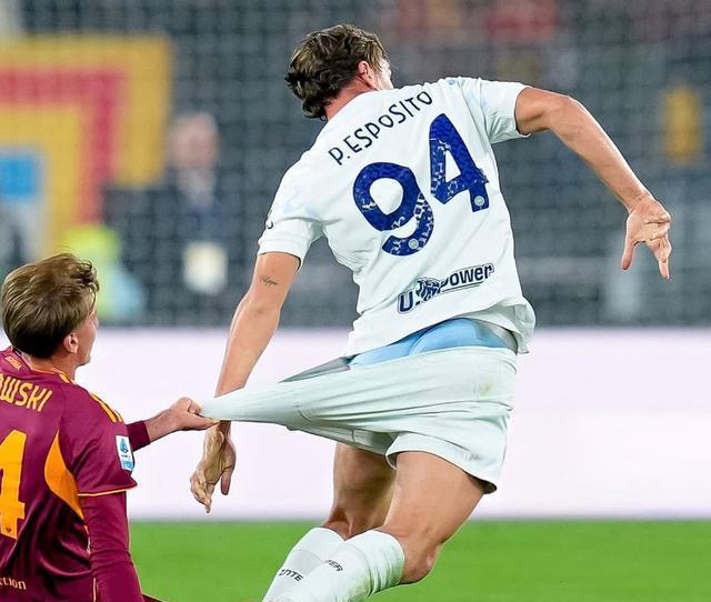 两大枪王伤, 环比肩皇马, 编辑